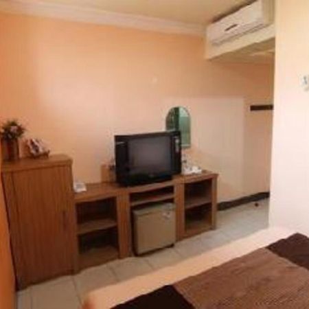Blitar Patria Palace Hotel מראה חיצוני תמונה