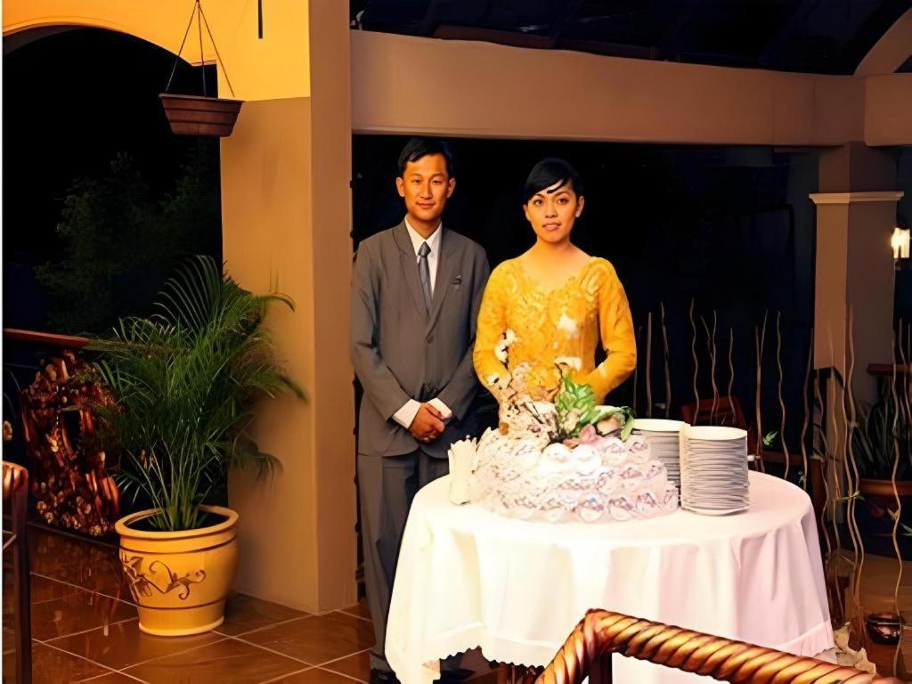 Blitar Patria Palace Hotel מראה חיצוני תמונה