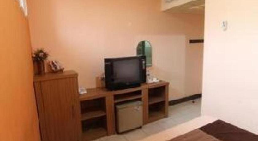 Blitar Patria Palace Hotel מראה חיצוני תמונה